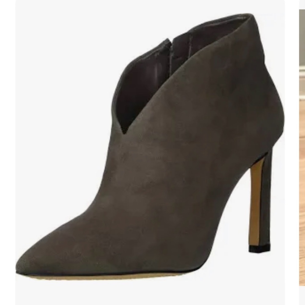 Vince Camuto sestrind shady grey Women's Ankle Boots new